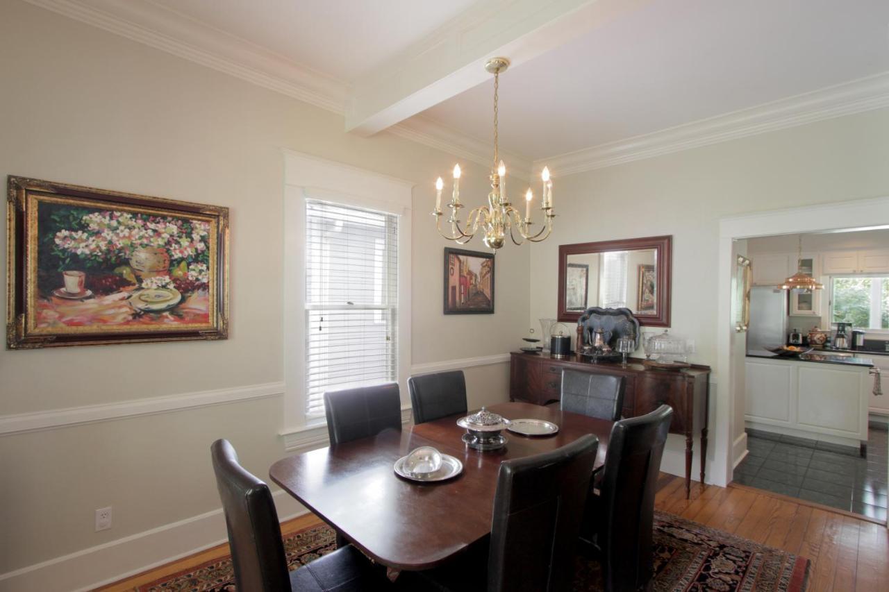 Dickson Street Bed & Breakfast Фейетвилл Экстерьер фото