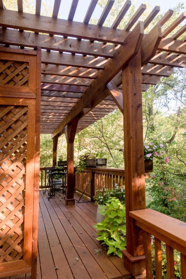 Dickson Street Bed & Breakfast Фейетвилл Экстерьер фото